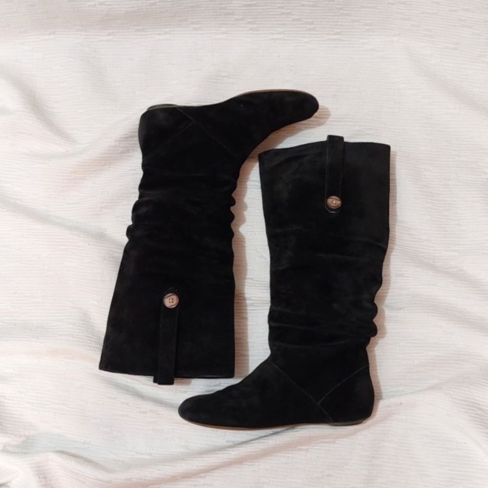 UGG Elegant Black Suede Knee-High Boots
